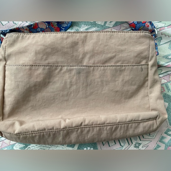 Kipling Tan Crossbody Bag with Patterned Strap - Picture 5 of 8